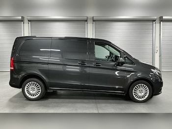 Used Mercedes-Benz Vito 2022 for sale - 78673863: Photo