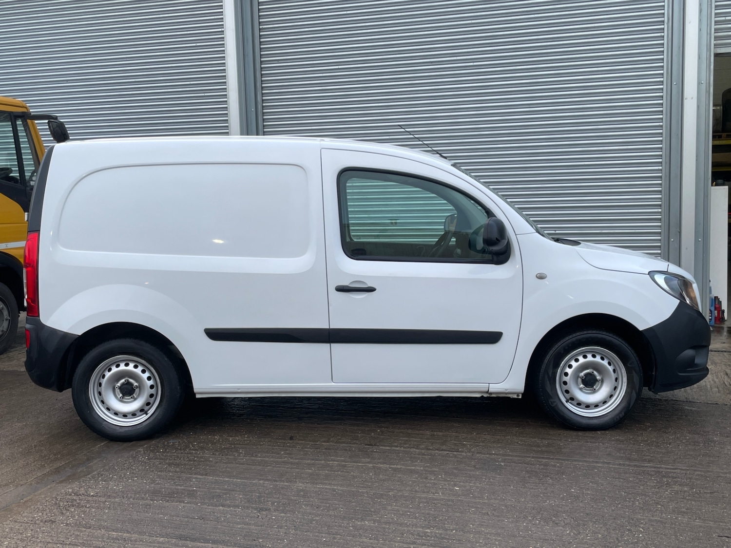 Used Mercedes-Benz Citan 2018 for sale - 77366836: Photo 3