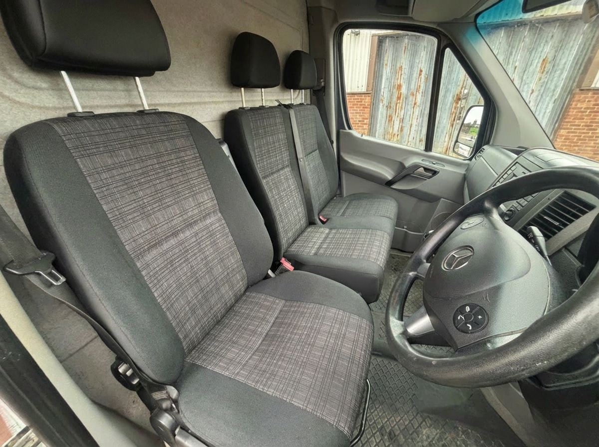 Used Mercedes-Benz Sprinter 2015 for sale - 77961759: Photo 2