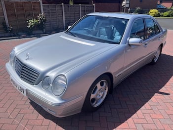 Used Mercedes-Benz E Class 2000 for sale - 79834237: Photo