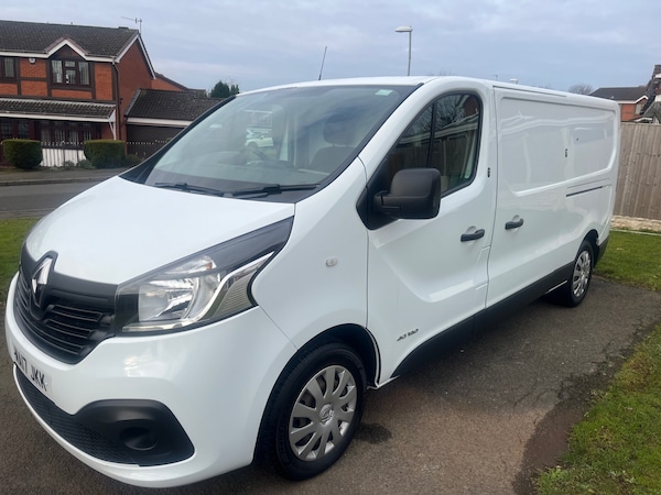 Used Renault Trafic 2017 for sale - 75227836: Photo 1