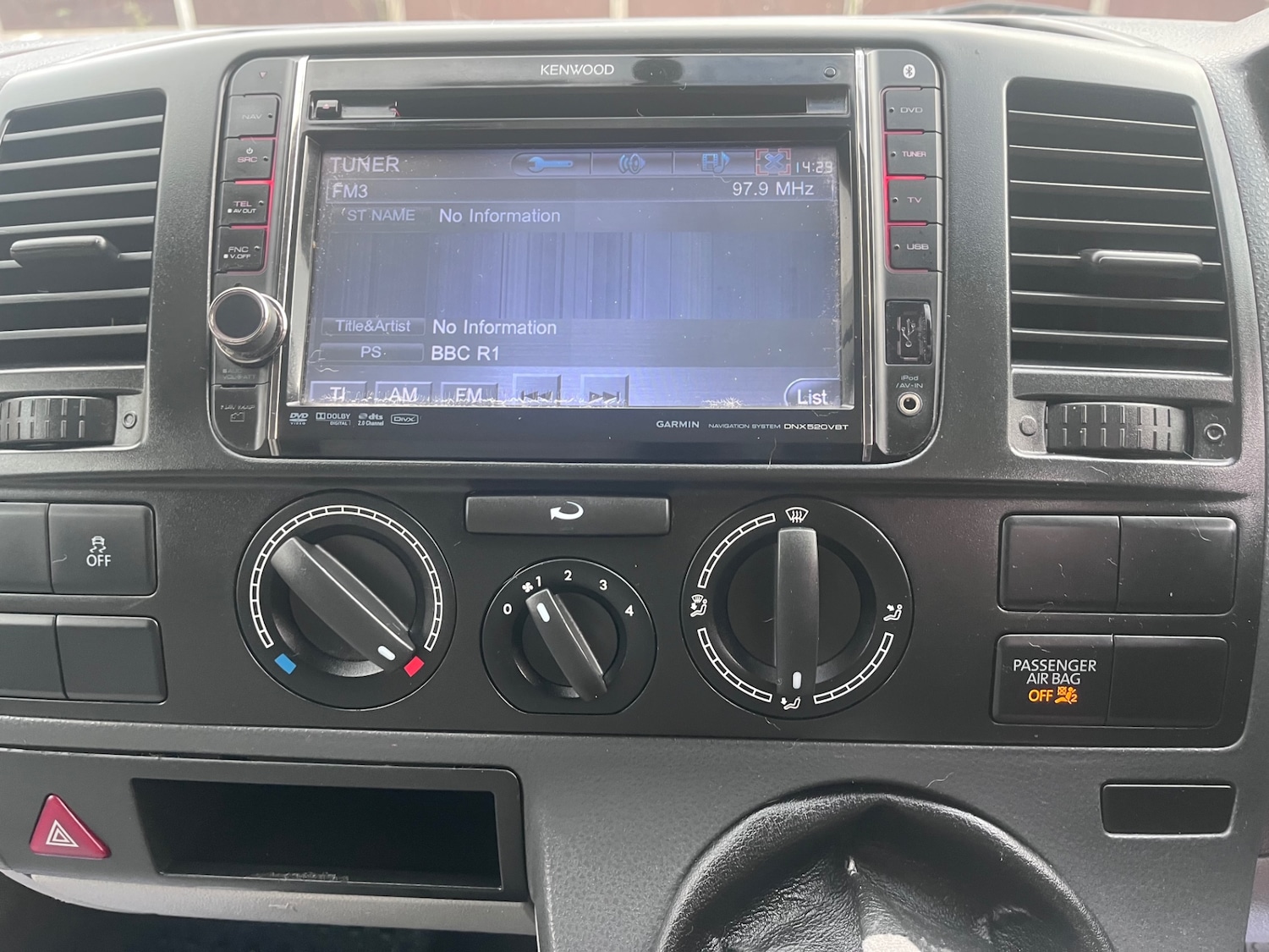 Used Volkswagen Transporter 2011 for sale - 77271613: Photo 9