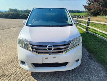 Used Nissan Serena 2024 for sale - 77820002: Photo