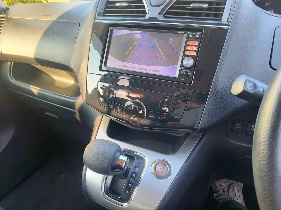 Used Nissan Serena 2024 for sale - 77820002: Photo 7