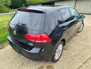 Used Volkswagen Golf 2013 for sale - 79006199: Photo