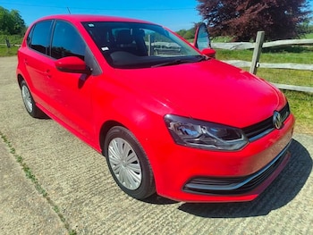 Used Volkswagen Polo 2015 for sale - 78412014: Photo