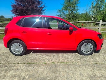 Used Volkswagen Polo 2015 for sale - 78412014: Photo