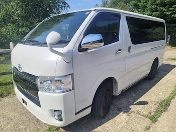 Used Toyota HiAce 2019 for sale - 77058554: Photo