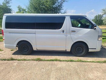 Used Toyota HiAce 2019 for sale - 77058554: Photo