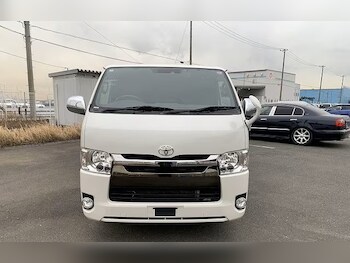 Used Toyota HiAce 2019 for sale - 77058554: Photo