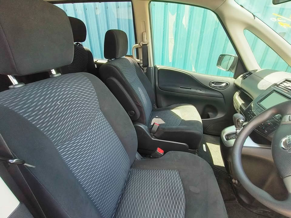 Used Nissan Serena 2025 for sale - 76922050: Photo 10