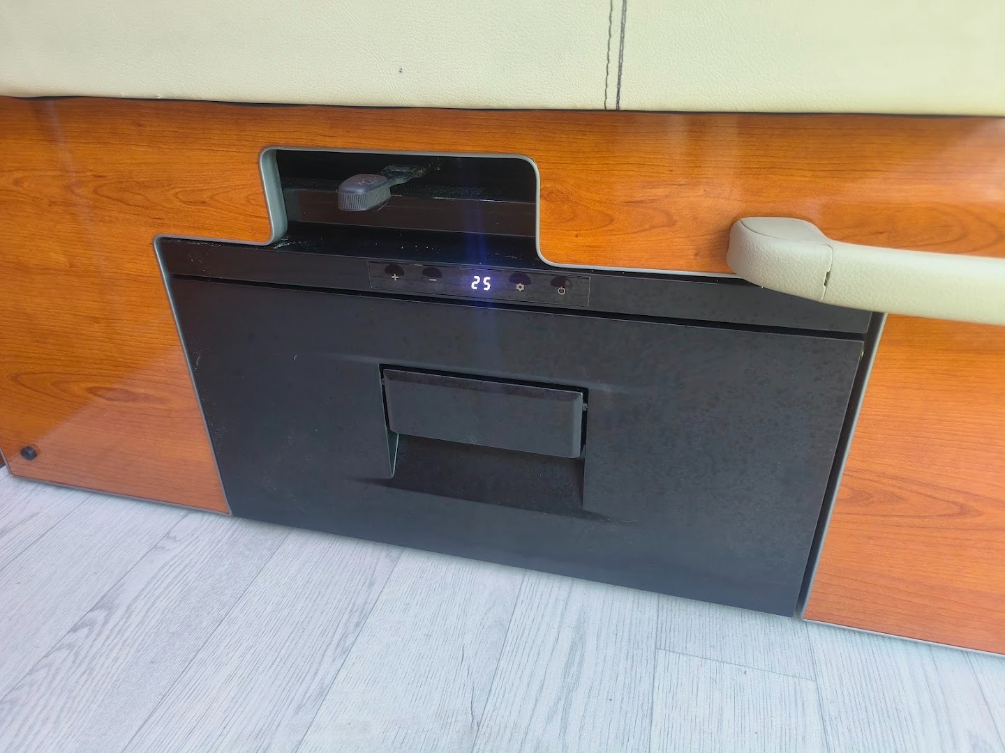 Used Toyota Alphard 2025 for sale - 76935375: Photo 12