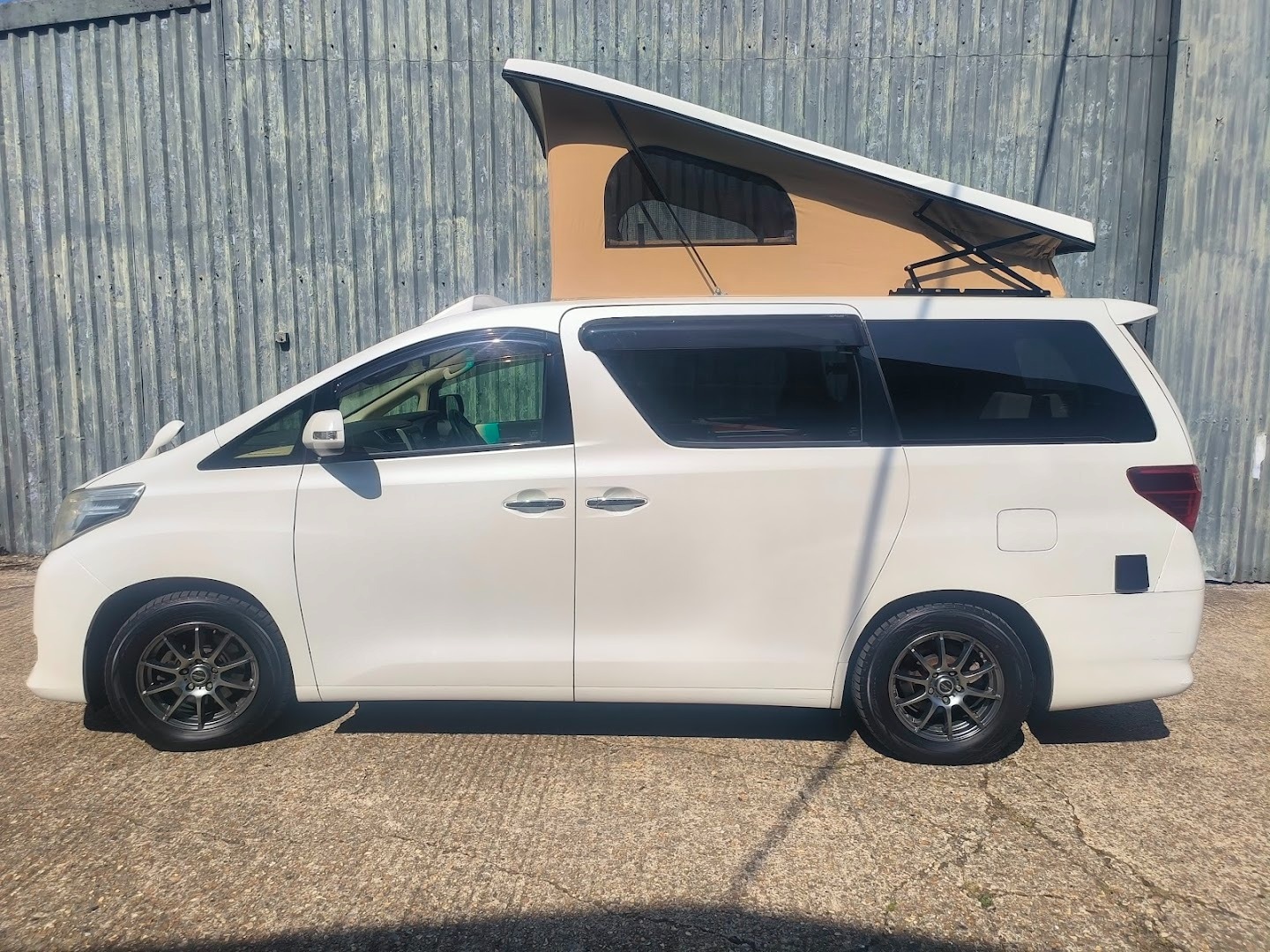 Used Toyota Alphard 2025 for sale - 76935375: Photo 27