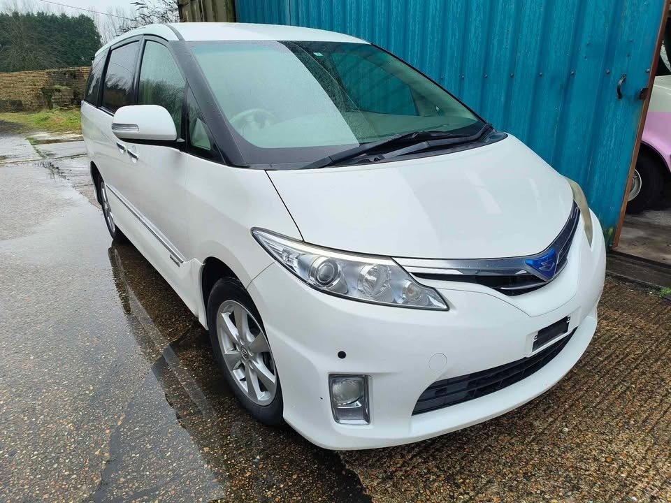 Used Toyota Estima for sale - 76923991: Photo 2