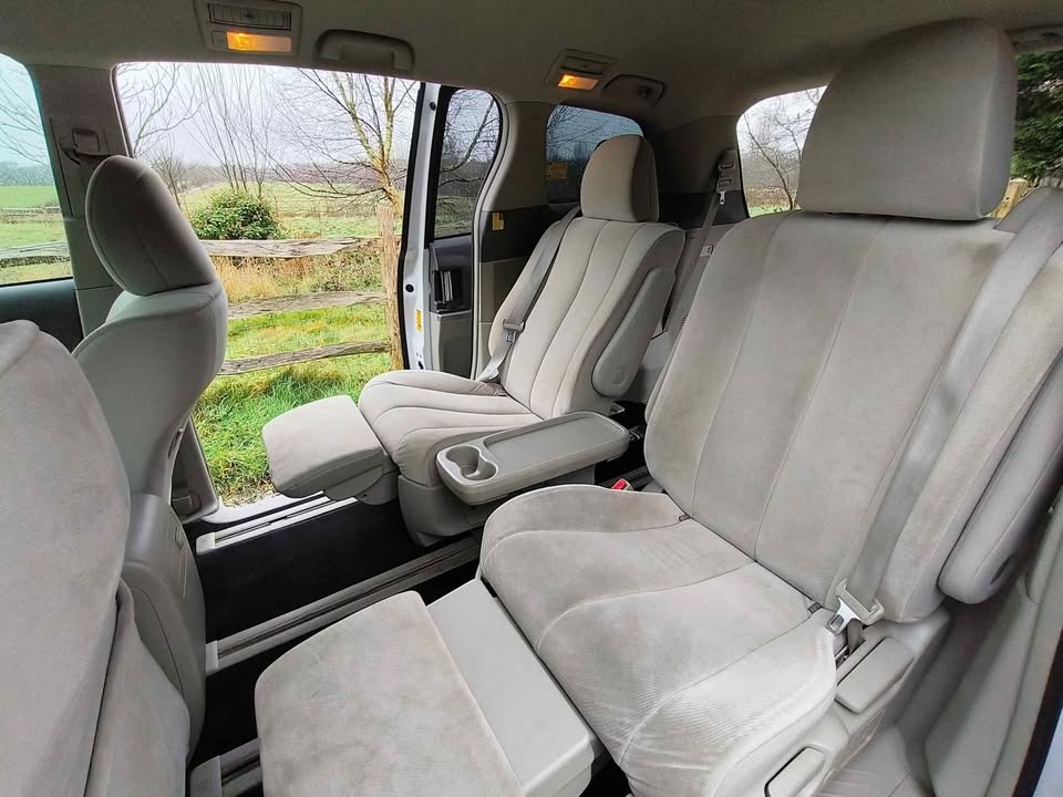 Used Toyota Estima for sale - 76923991: Photo 21