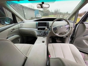 Used Toyota Estima undefined for sale - 76923991: Photo