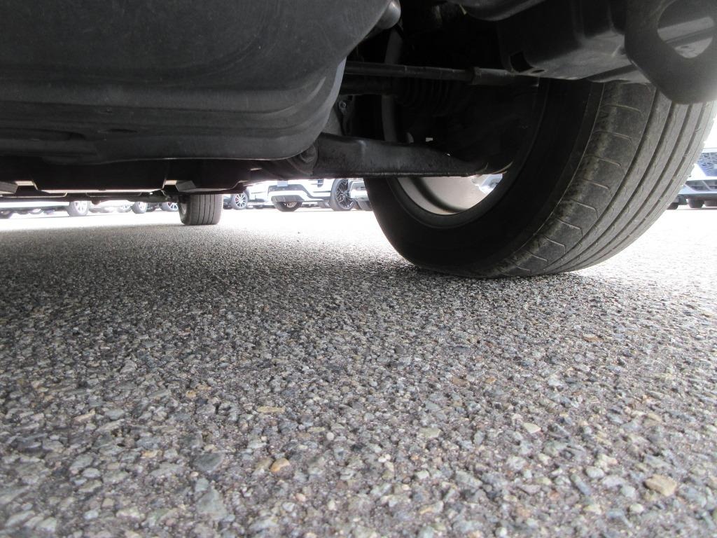 Used Nissan Elgrand for sale - 76986854: Photo 18