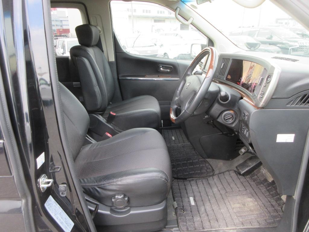 Used Nissan Elgrand for sale - 76986854: Photo 9