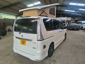 Used Nissan Serena undefined for sale - 76935422: Photo
