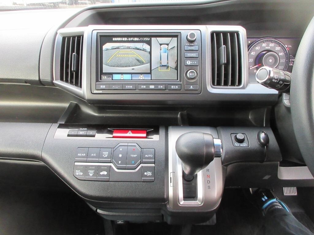 Used Honda Stepwagon for sale - 77058564: Photo 12