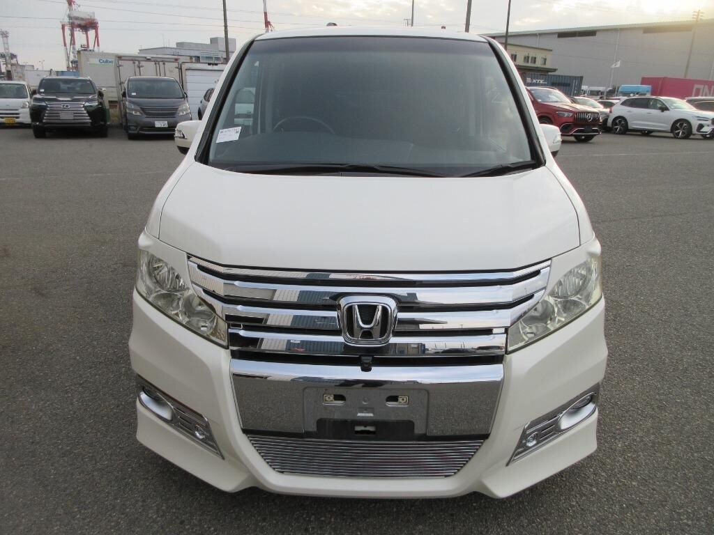 Used Honda Stepwagon for sale - 77058564: Photo 17