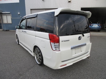 Used Honda Stepwagon undefined for sale - 77058564: Photo
