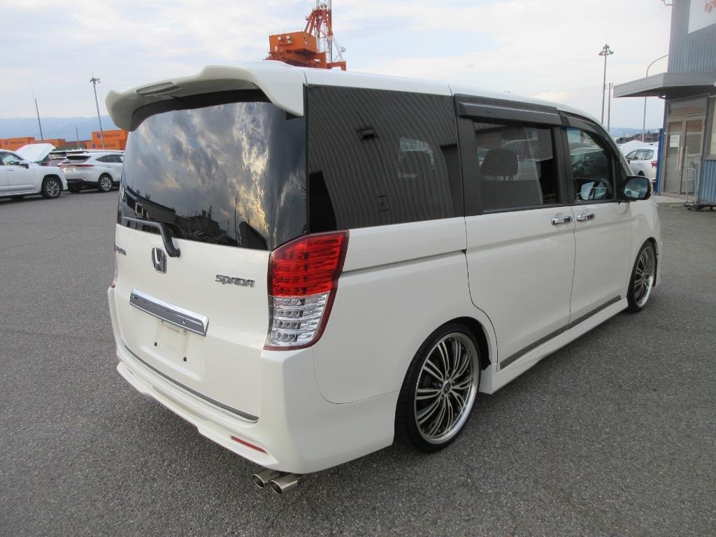 Used Honda Stepwagon for sale - 77058564: Photo 3