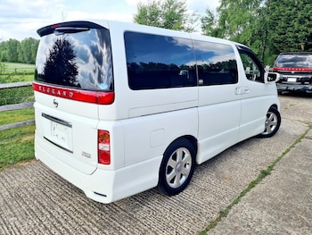 Used Nissan Elgrand 2010 for sale - 76921533: Photo