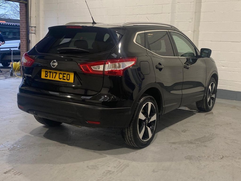 Used Nissan Qashqai 2017 for sale - 77048921: Photo 9