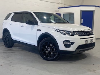 Used Land Rover Discovery Sport 2018 for sale - 77971588: Photo