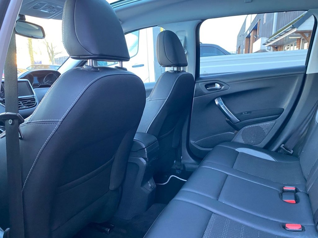 Used Peugeot 2008 2016 for sale - 76642769: Photo 18