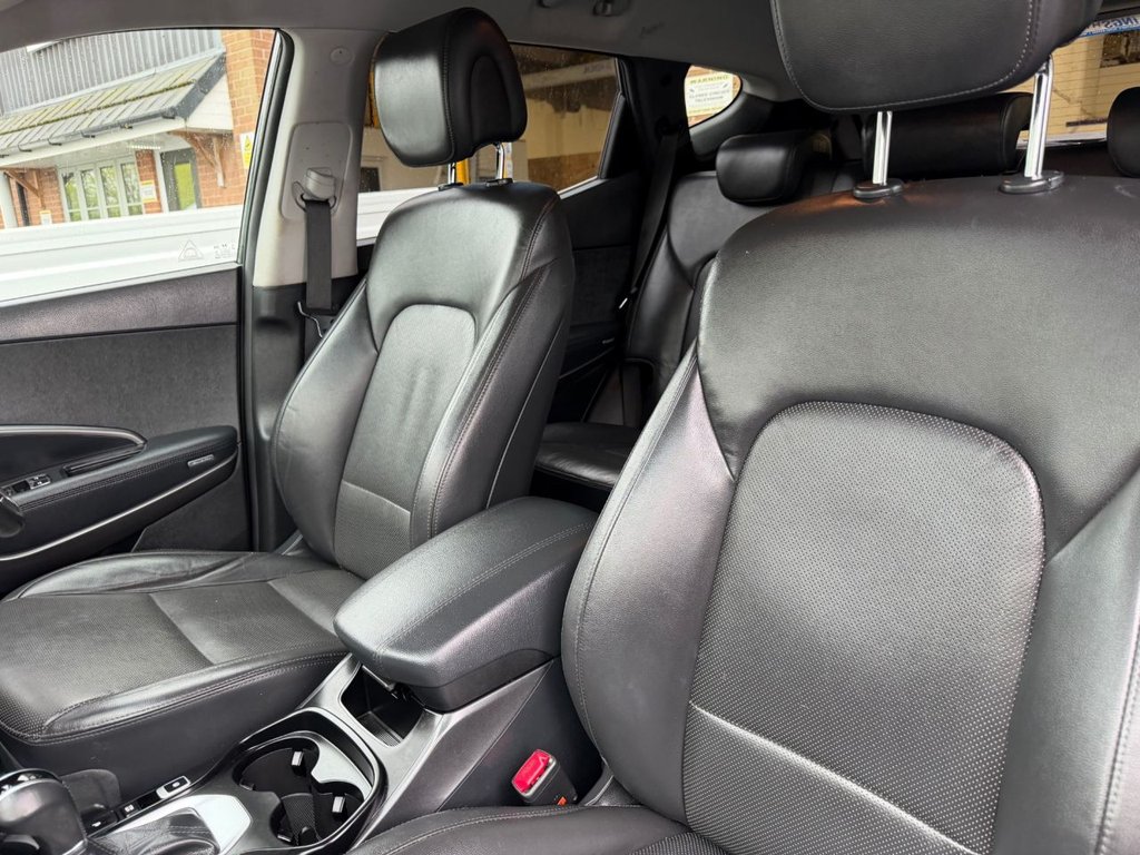 Used Hyundai Santa Fe 2016 for sale - 78181284: Photo 16