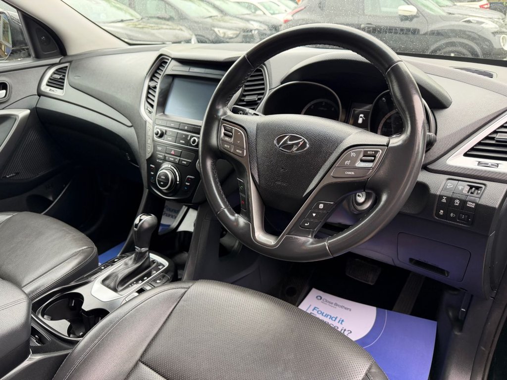 Used Hyundai Santa Fe 2016 for sale - 78181284: Photo 2