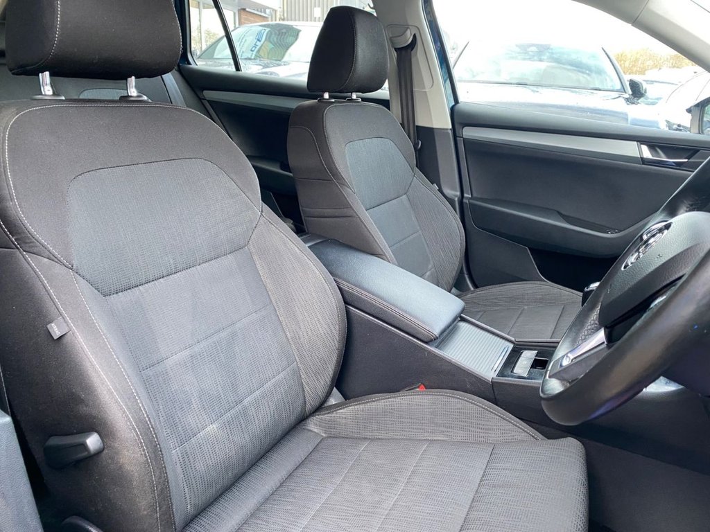 Used Skoda Superb 2018 for sale - 77200094: Photo 11