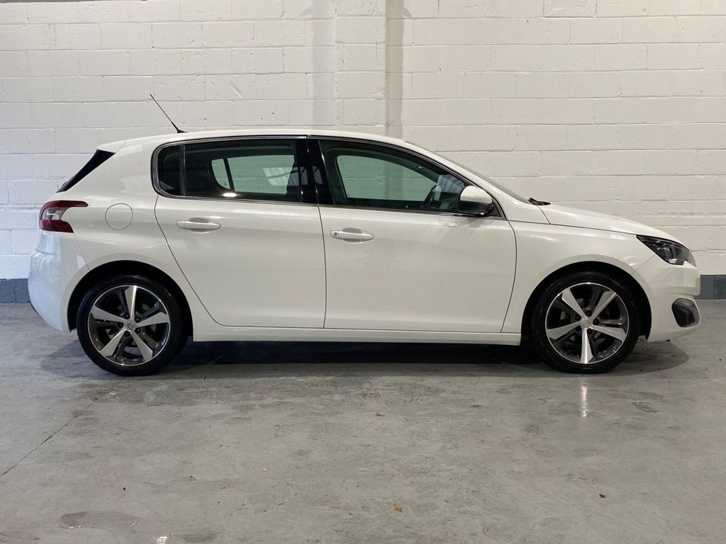 Used Peugeot 308 2016 for sale - 76665548: Photo 6