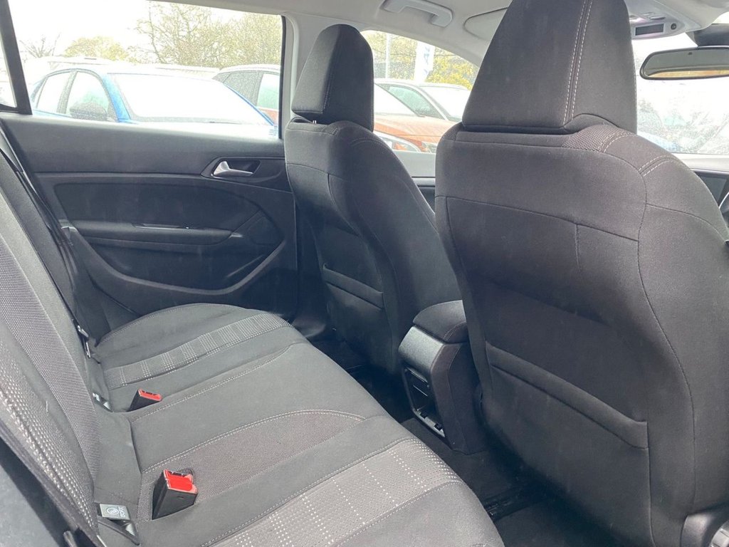Used Peugeot 308 2016 for sale - 76665548: Photo 8