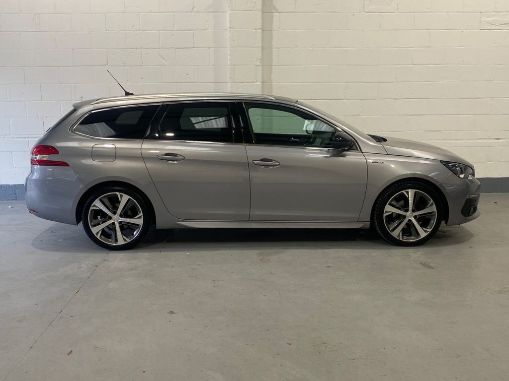 Used Peugeot 308 2018 for sale - 76604451: Photo 8