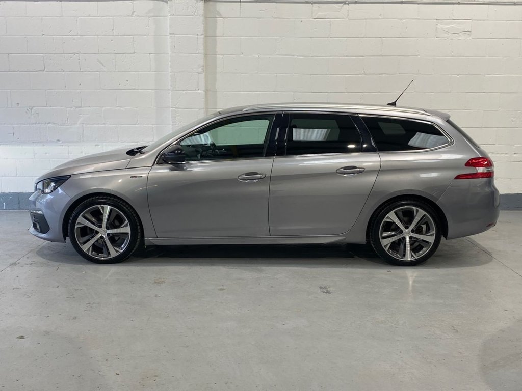 Used Peugeot 308 2018 for sale - 76604451: Photo 9