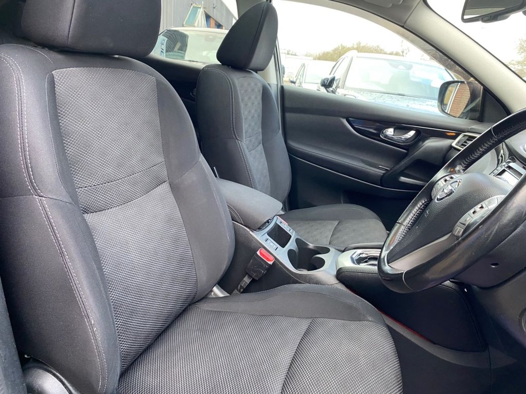 Used Nissan Qashqai 2016 for sale - 77436683: Photo 11