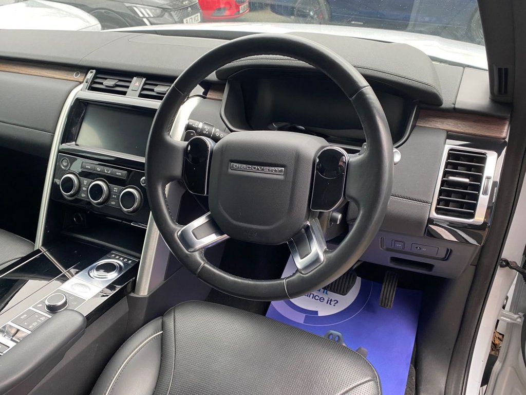 Used Land Rover Discovery 2018 for sale - 77719724: Photo 2