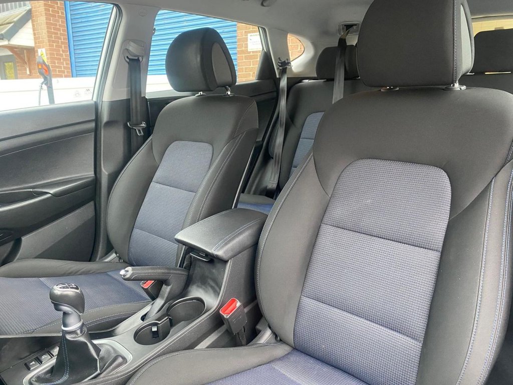 Used Hyundai TUCSON 2017 for sale - 76604480: Photo 15