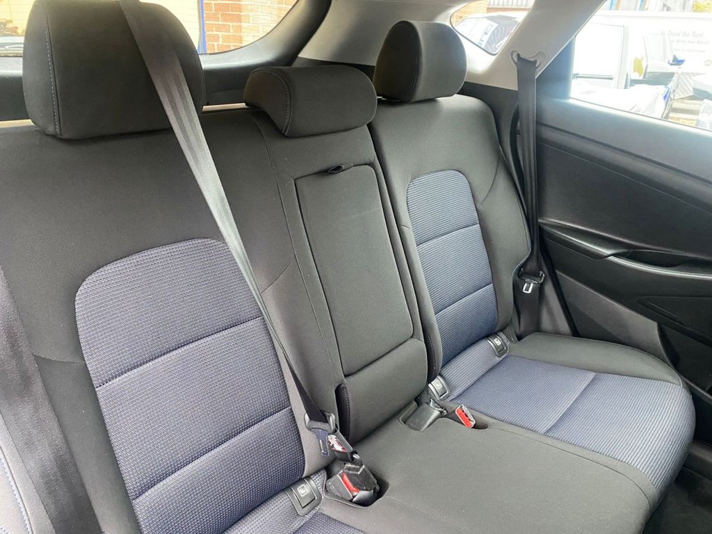 Used Hyundai TUCSON 2017 for sale - 76604480: Photo 16