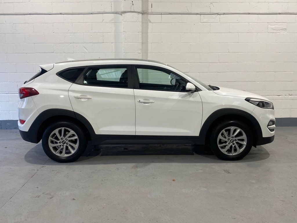 Used Hyundai TUCSON 2017 for sale - 76604480: Photo 7