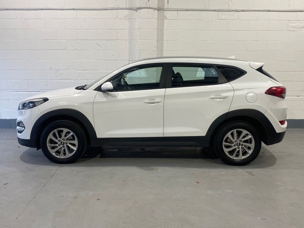 Used Hyundai TUCSON 2017 for sale - 76604480: Photo 8