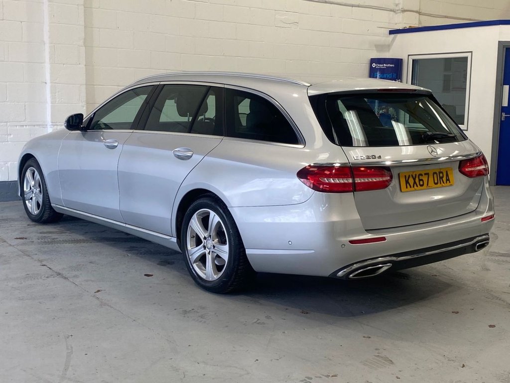 Used Mercedes-Benz E Class 2017 for sale - 77976724: Photo 3
