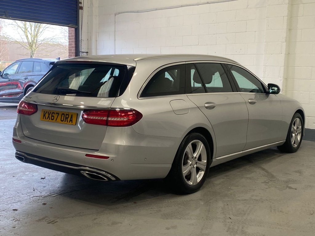 Used Mercedes-Benz E Class 2017 for sale - 77976724: Photo 9