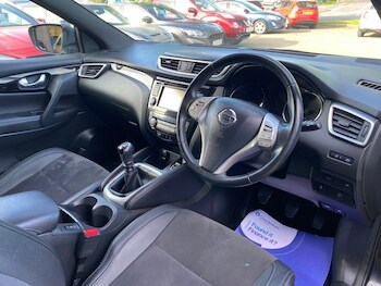 Used Nissan Qashqai 2017 for sale - 78426188: Photo