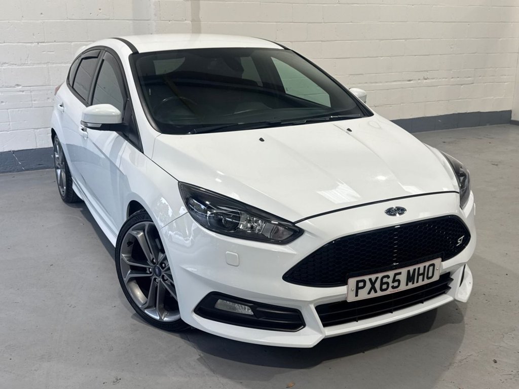 Used Ford Focus 2015 for sale - 76604386: Photo 1