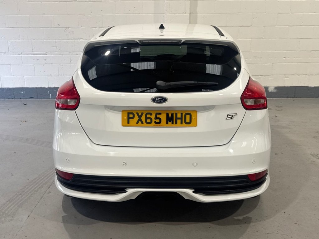 Used Ford Focus 2015 for sale - 76604386: Photo 10