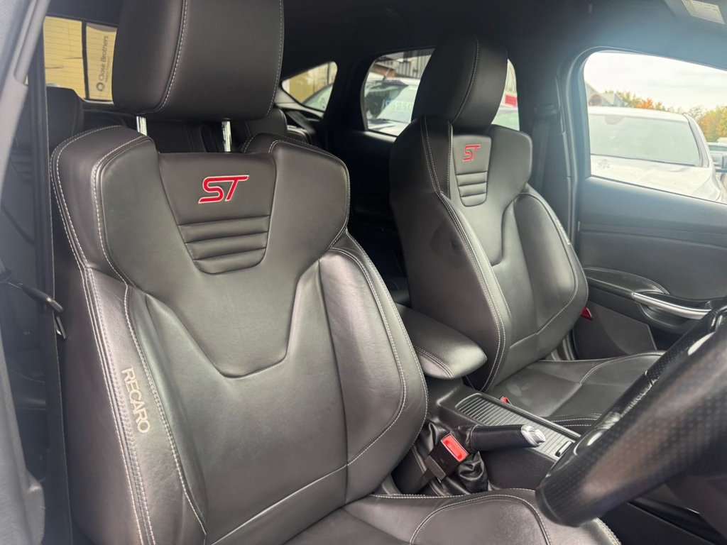 Used Ford Focus 2015 for sale - 76604386: Photo 12